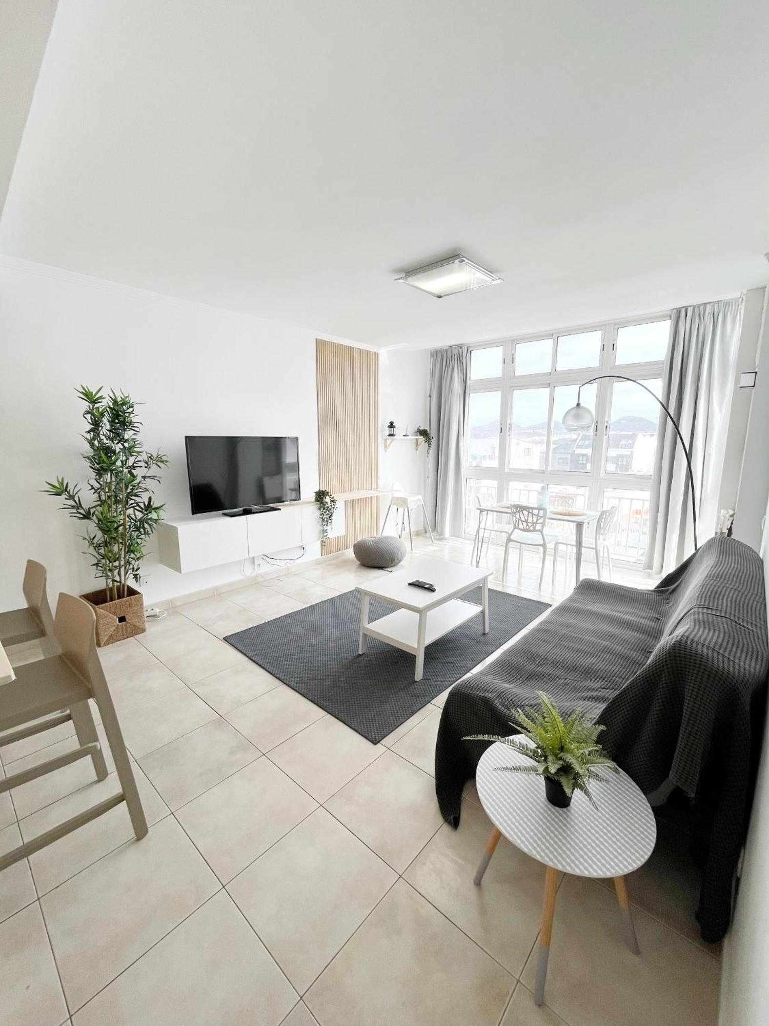Apartment Almansa Seaview By Canary365